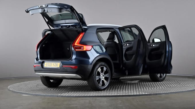 2021 Volvo Xc40