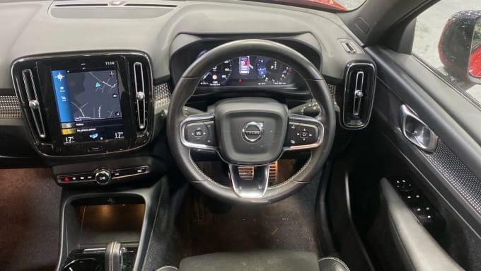 2020 Volvo Xc40
