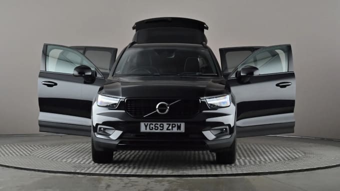 2019 Volvo Xc40