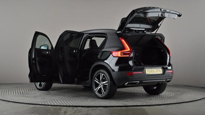 2019 Volvo Xc40