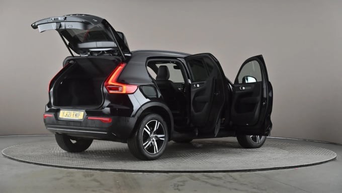 2021 Volvo Xc40