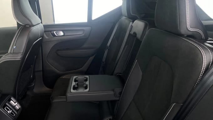 2021 Volvo Xc40