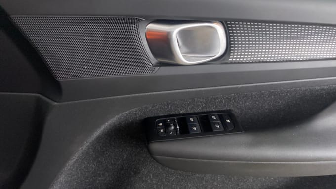 2021 Volvo Xc40