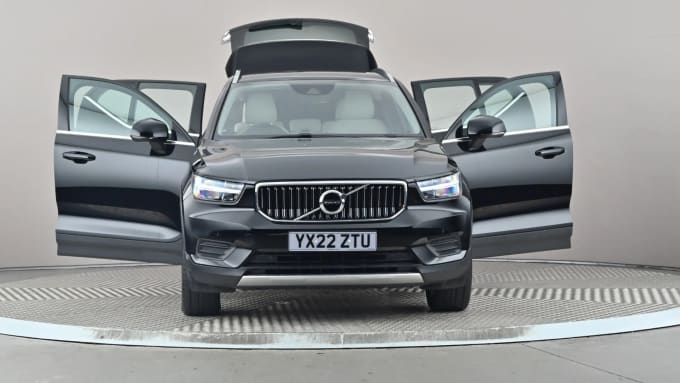 2022 Volvo Xc40