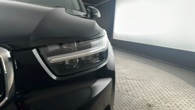 2022 Volvo Xc40