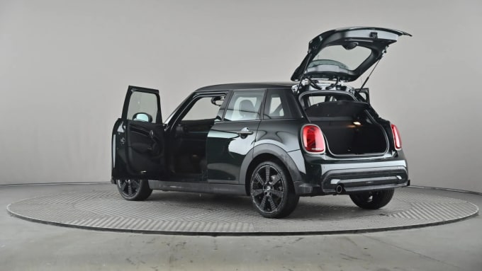 2023 Mini Hatch