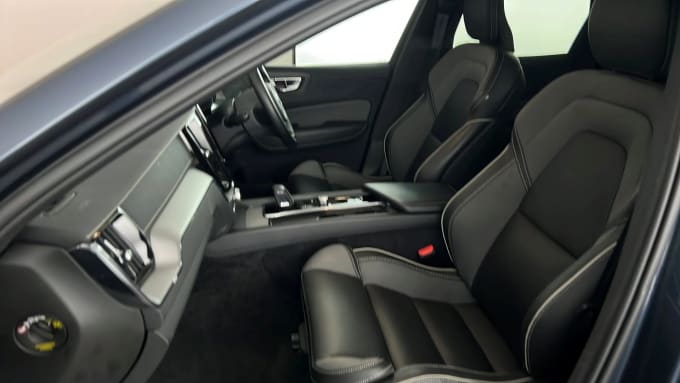 2022 Volvo Xc60