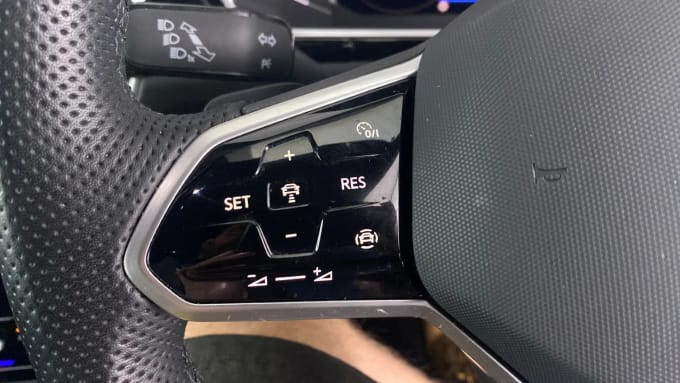2023 Volkswagen T-roc