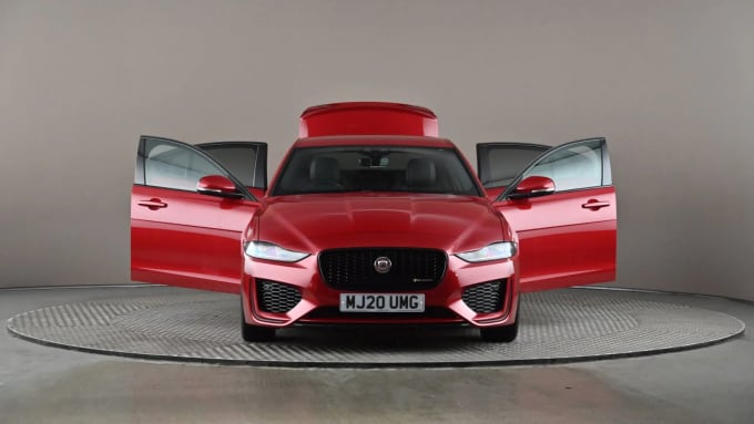 2020 Jaguar Xe