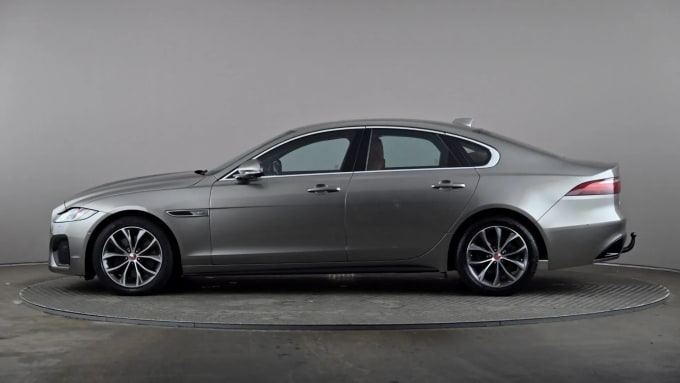 2021 Jaguar Xf