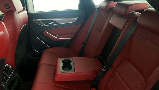 2021 Jaguar Xf