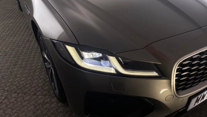 2021 Jaguar Xf