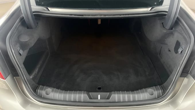 2021 Jaguar Xf