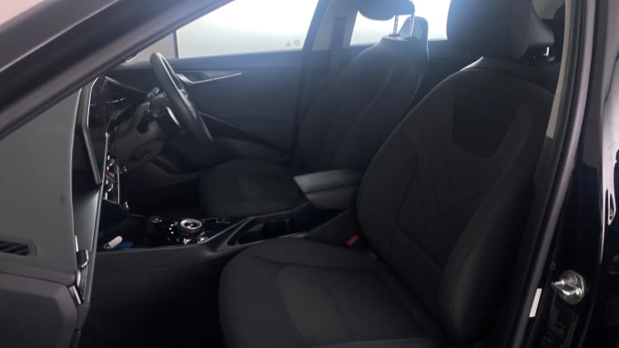 2023 Kia Niro