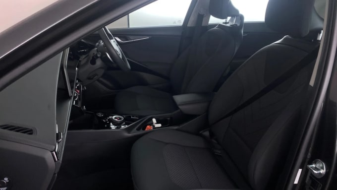 2023 Kia Niro