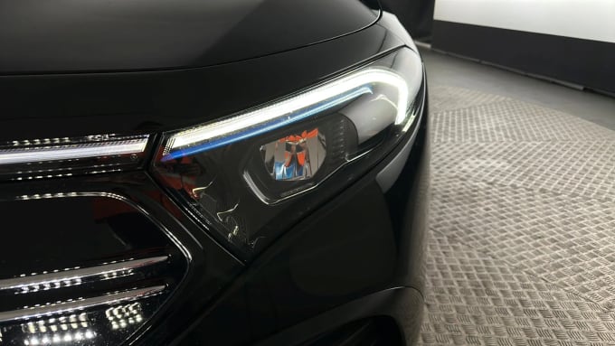 2022 Mercedes-benz Eqb
