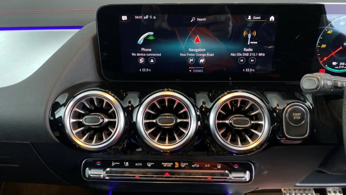 2022 Mercedes-benz Eqa