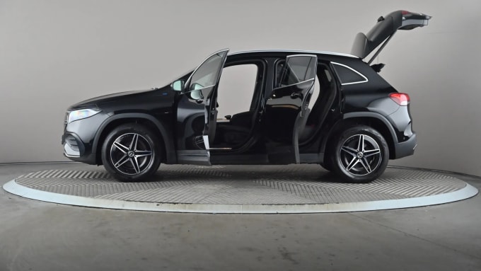 2022 Mercedes-benz Eqa