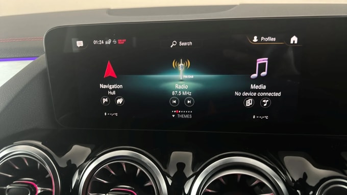 2022 Mercedes-benz Eqa
