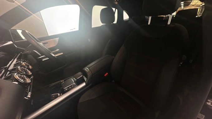 2022 Mercedes-benz Eqa