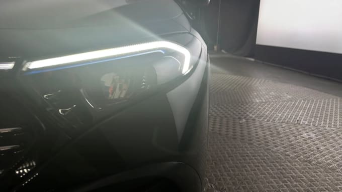 2022 Mercedes-benz Eqa