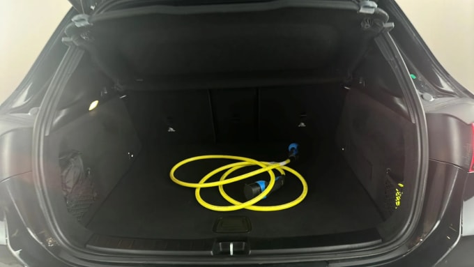 2022 Mercedes-benz Eqa