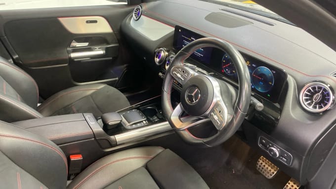 2022 Mercedes-benz Eqa