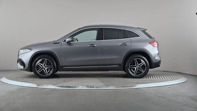 2022 Mercedes-benz Eqa