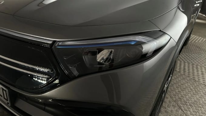 2022 Mercedes-benz Eqa