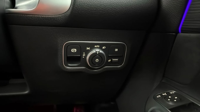 2024 Mercedes-benz Eqb