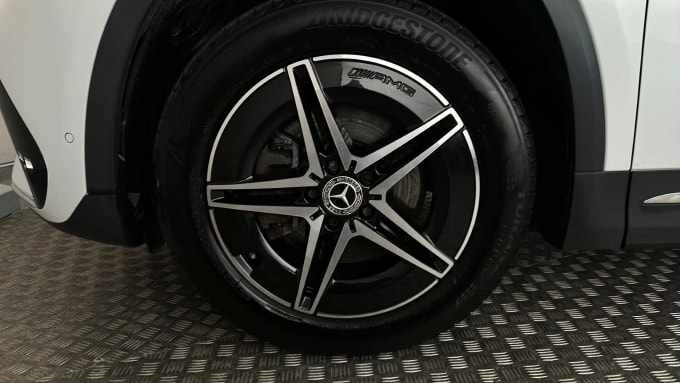 2022 Mercedes-benz Eqa