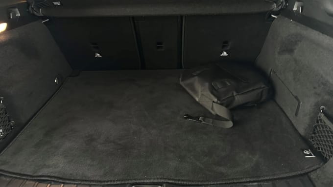 2022 Mercedes-benz Eqa