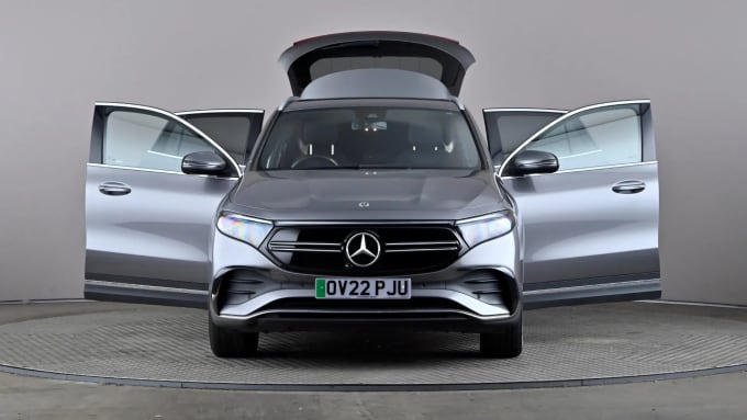 2022 Mercedes-benz Eqa