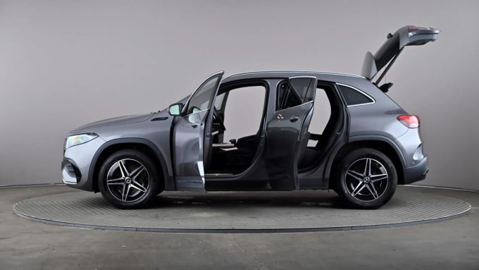 2022 Mercedes-benz Eqa