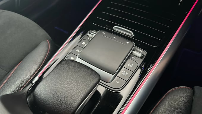 2021 Mercedes-benz Eqa