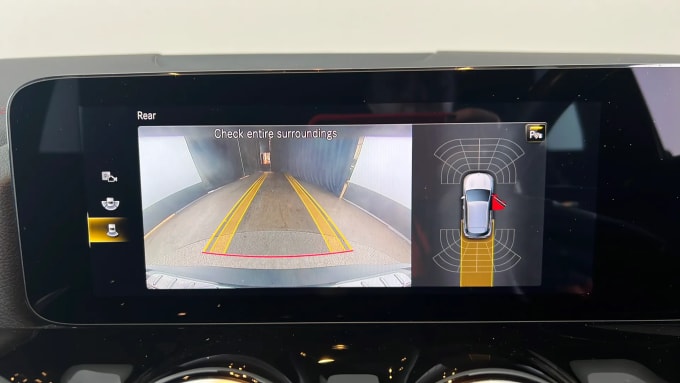 2022 Mercedes-benz Eqa
