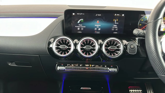 2022 Mercedes-benz Eqa