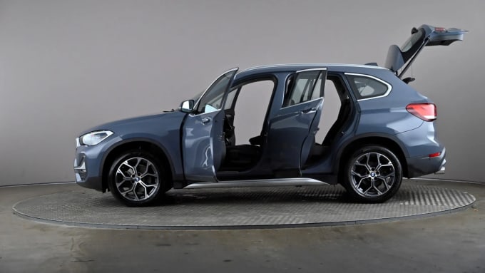 2021 BMW X1