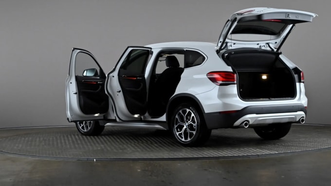 2021 BMW X1