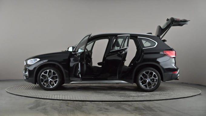 2021 BMW X1