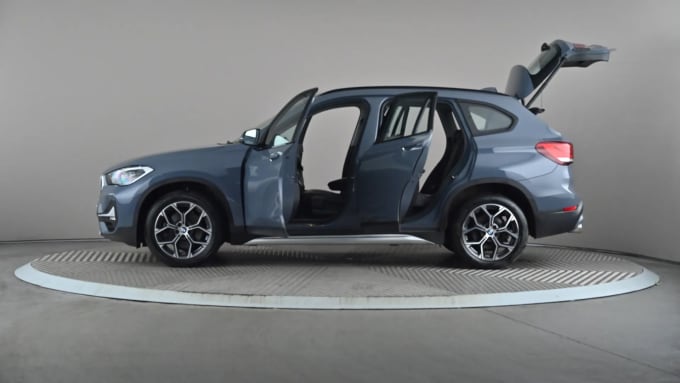 2021 BMW X1