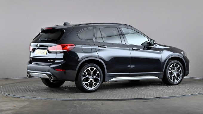 2021 BMW X1