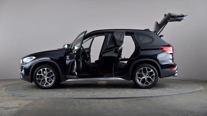 2021 BMW X1
