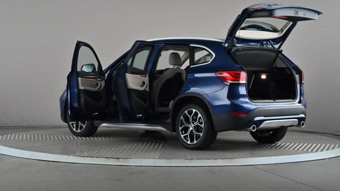 2021 BMW X1