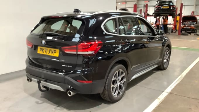 2021 BMW X1