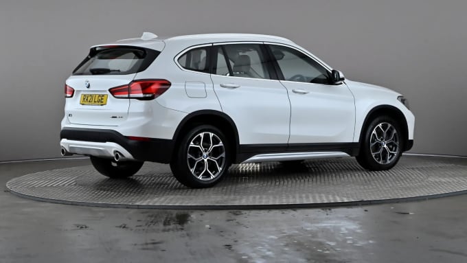 2021 BMW X1