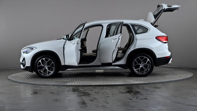 2021 BMW X1