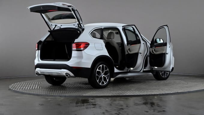 2021 BMW X1