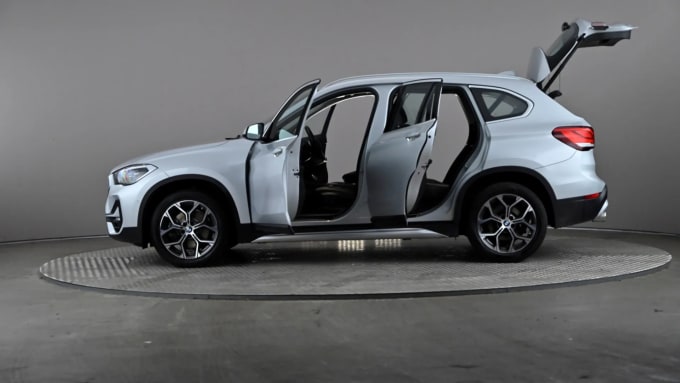 2021 BMW X1