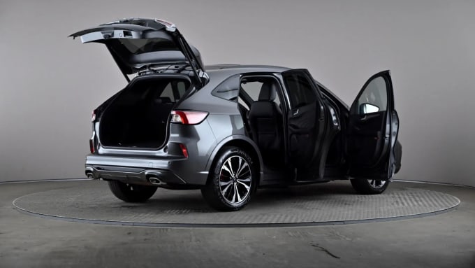 2023 Ford Kuga